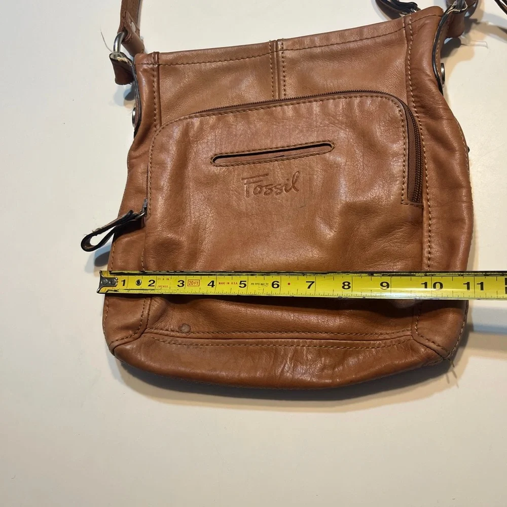 Fossil Hanover Leather Crossbody Bag cognac color satchel hang key